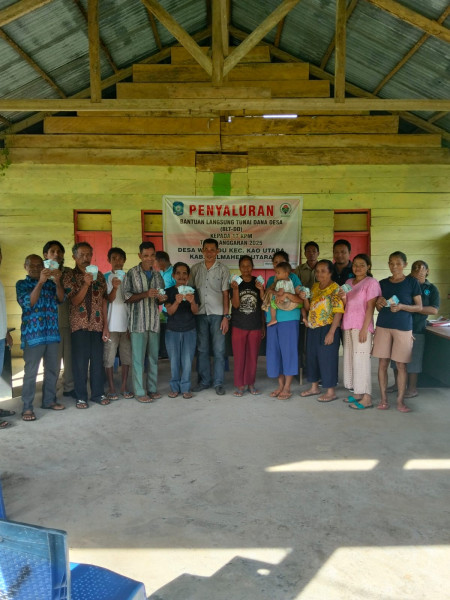 PENYALURAN BANTUAN LANGSUNG TUNAI (BLT) DANA DESA TRIWULAN III DESA WARUDU TAHUN 2025